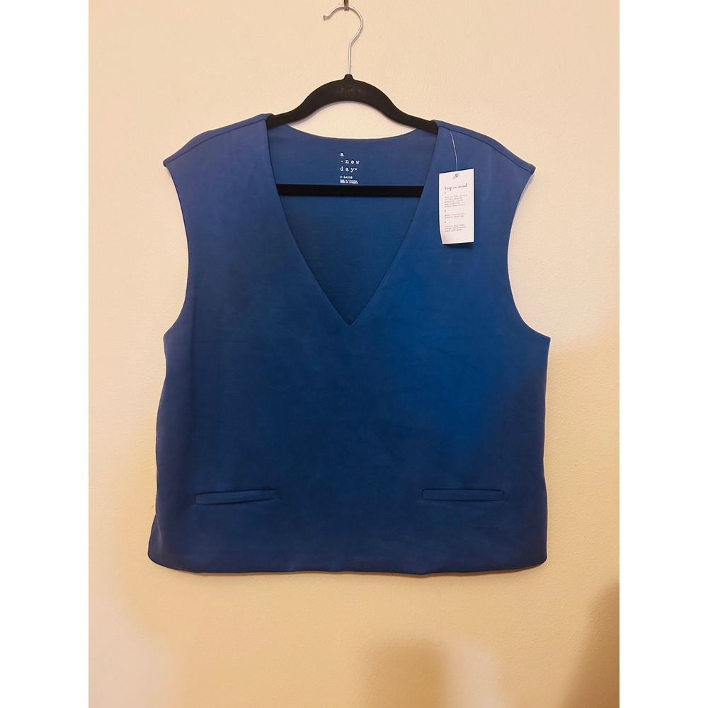 A New Day V-Neck Vest Women XL Blue New Scuba Knit Boxy Layering Piece